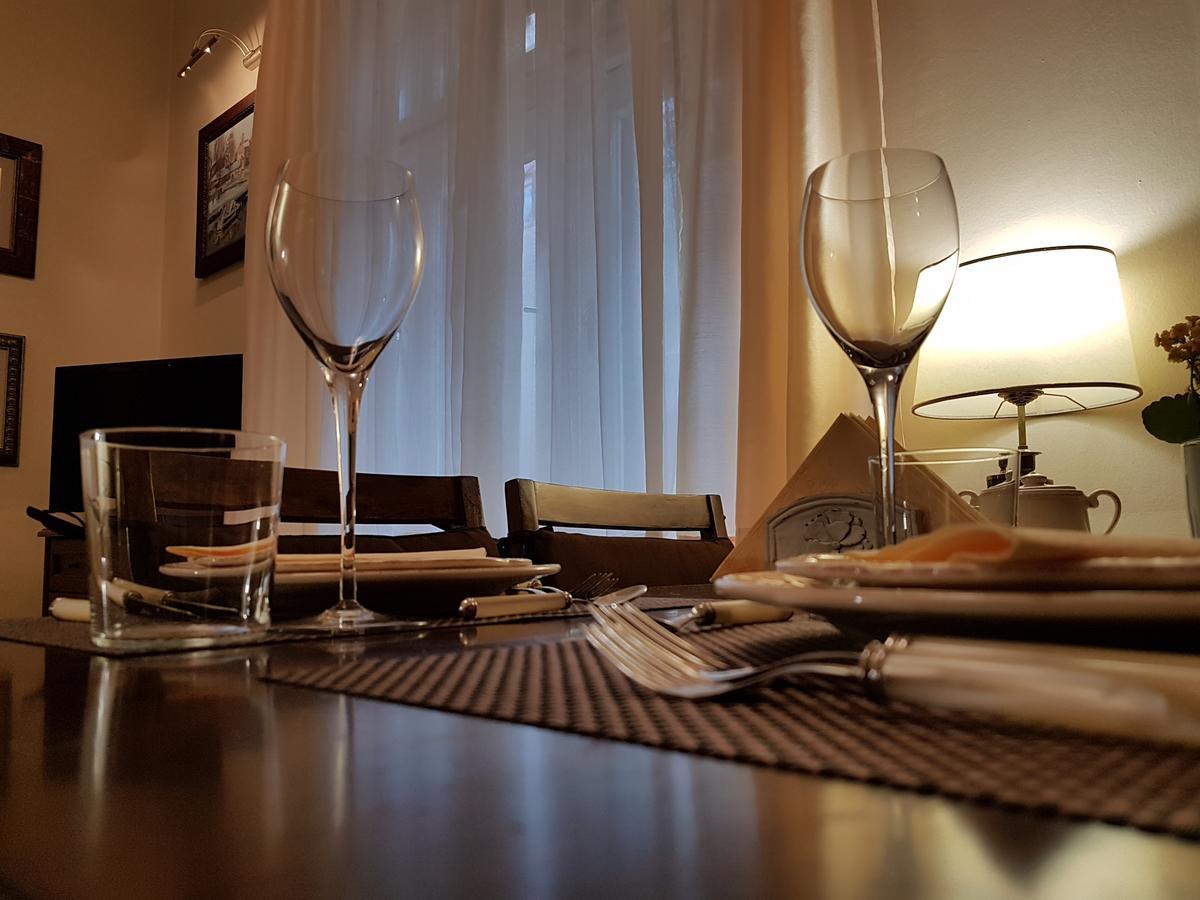 Classic Style Apartment Beograd Eksteriør billede