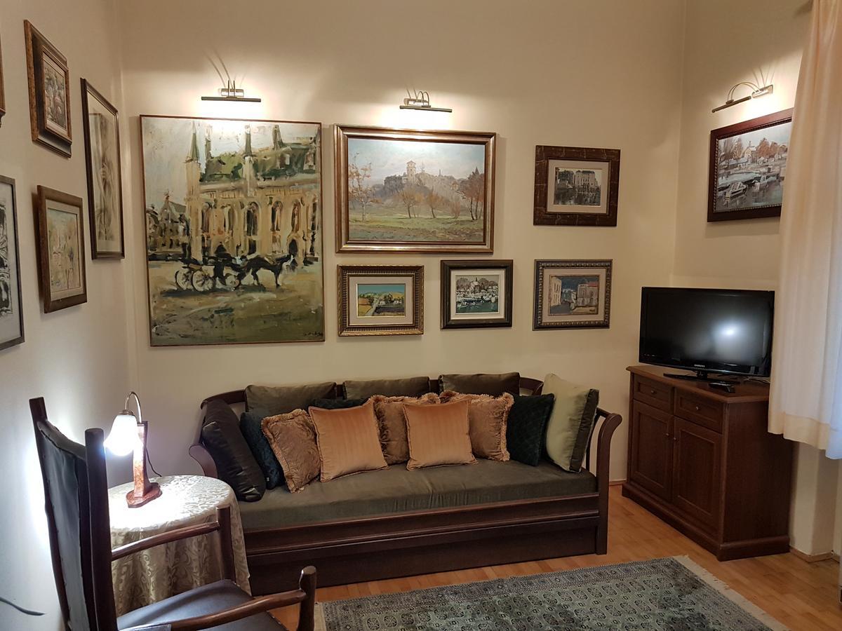 Classic Style Apartment Beograd Eksteriør billede